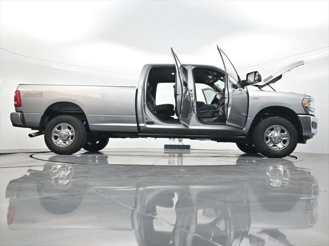 2021 RAM 2500 Tradesman Crew Cab 4x4 8' Box