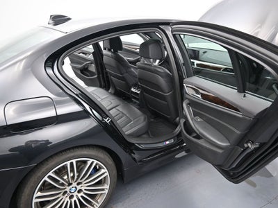 2019 BMW 5 Series xDrive