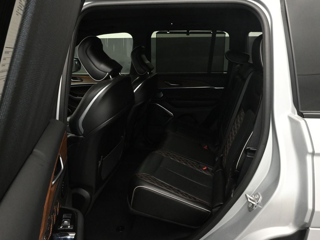 2022 Jeep Grand Cherokee Summit 4xe