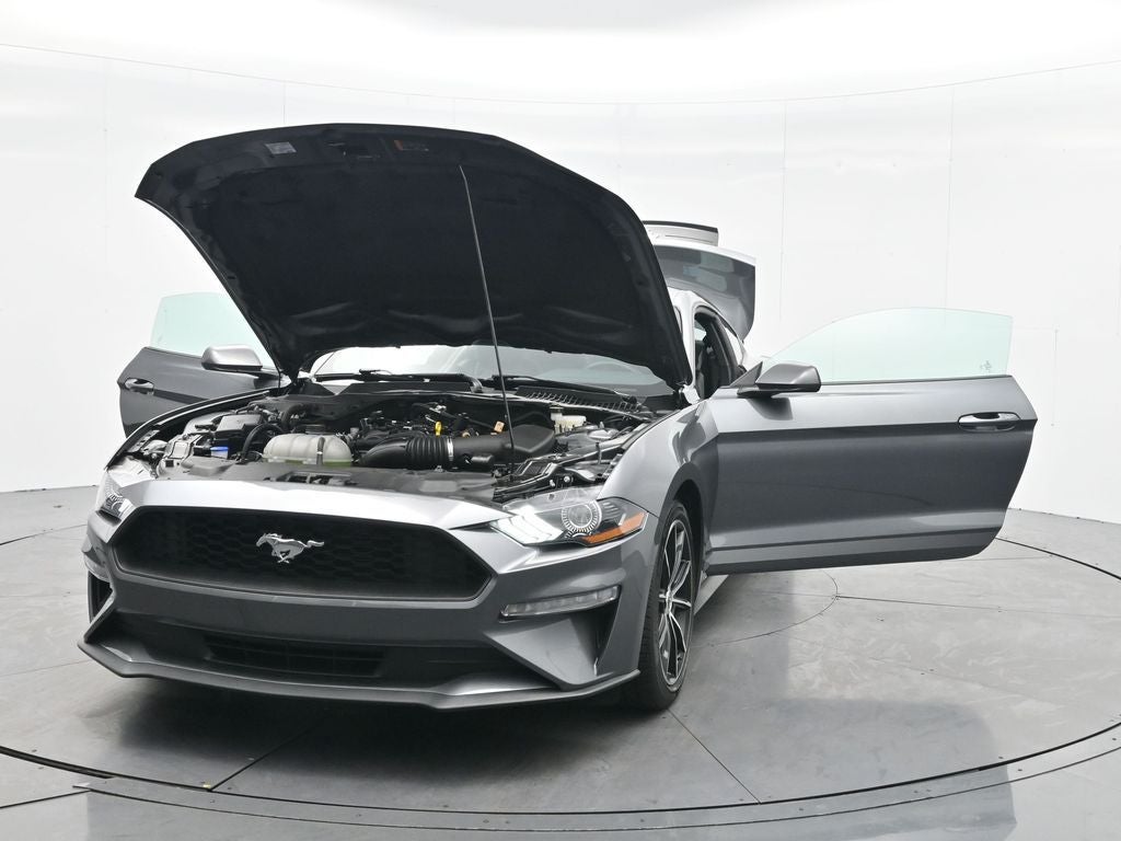 2021 Ford Mustang EcoBoost