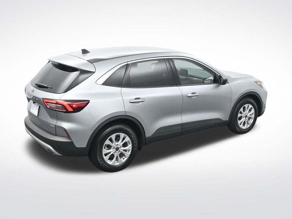 2023 Ford Escape Hybrid Active