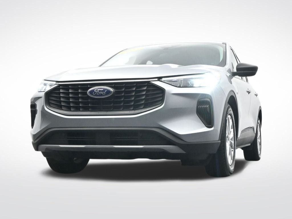 2023 Ford Escape Hybrid Active