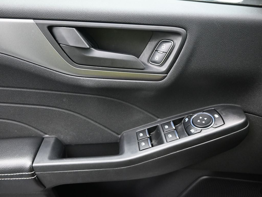 2023 Ford Escape Hybrid Active