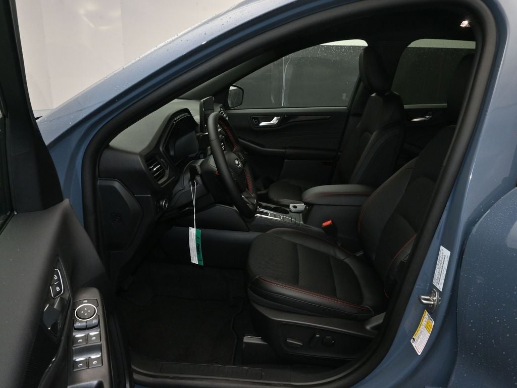 2026 Ford Escape Hybrid ST-Line Select