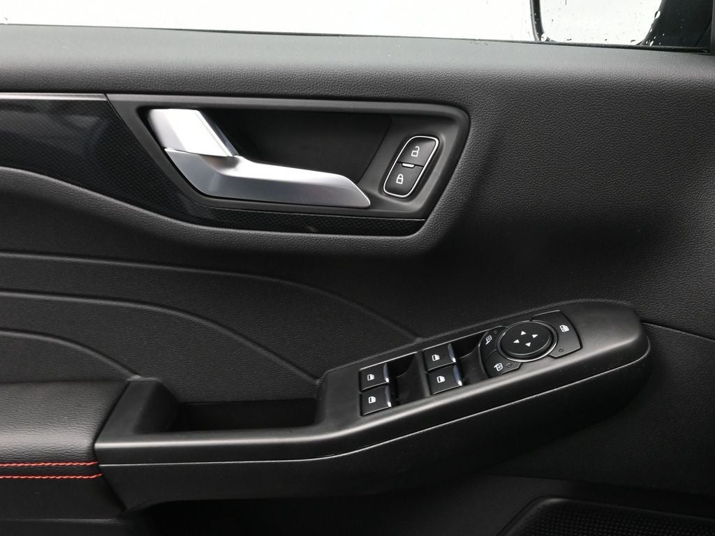 2026 Ford Escape Hybrid ST-Line Select