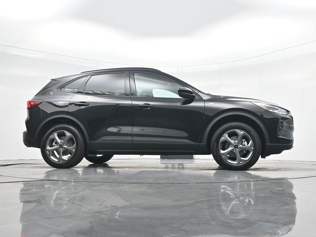 2026 Ford Escape Hybrid ST-Line Select