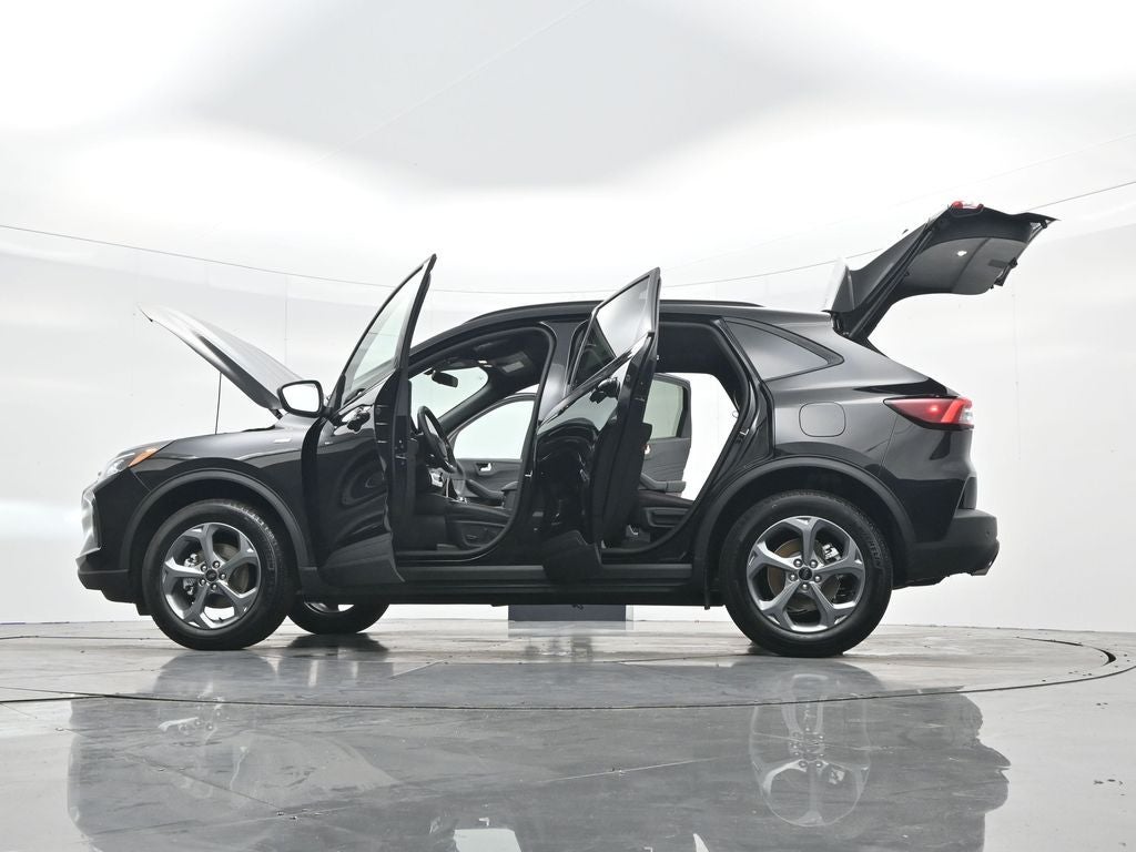 2026 Ford Escape Hybrid ST-Line Select