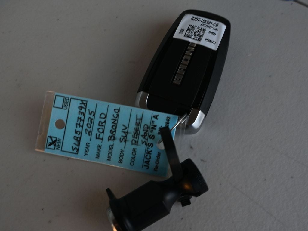 2025 Ford Bronco Outer Banks