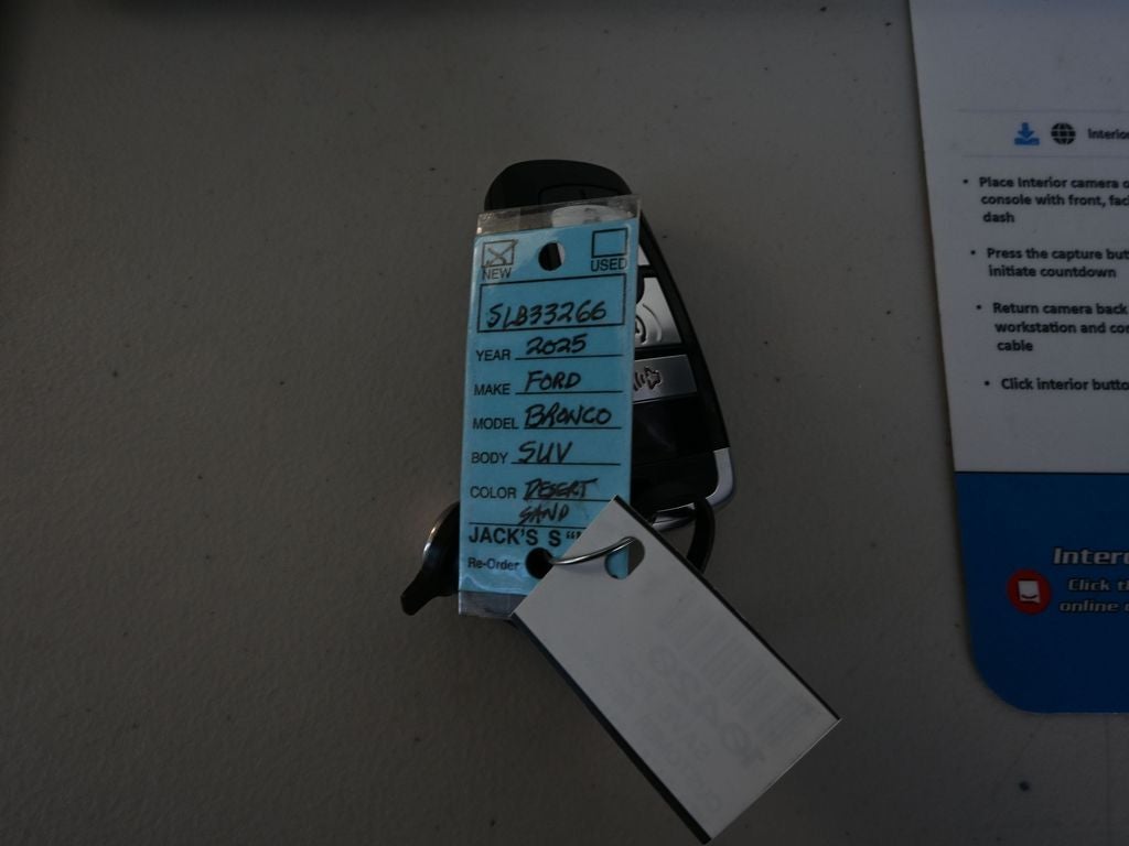 2025 Ford Bronco Outer Banks