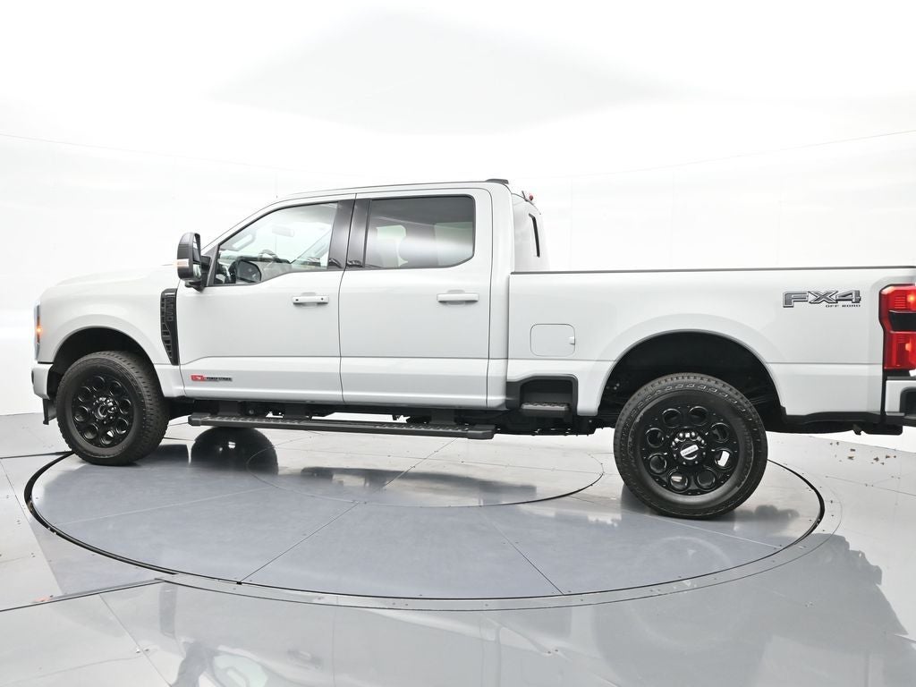 2025 Ford F-350SD Lariat