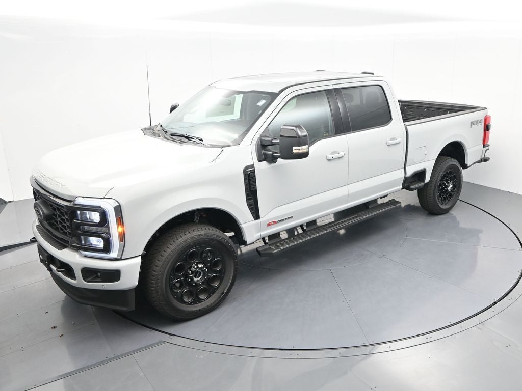 2025 Ford F-350SD Lariat