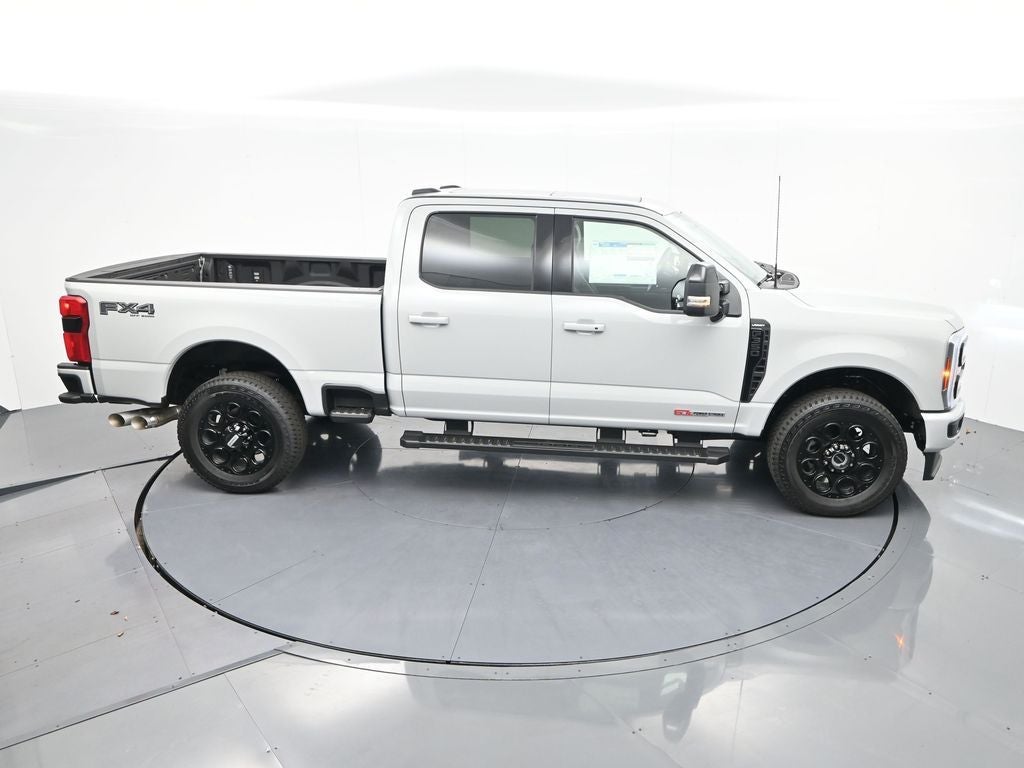 2025 Ford F-350SD Lariat