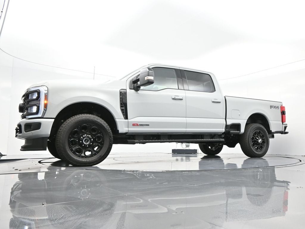 2025 Ford F-350SD Lariat