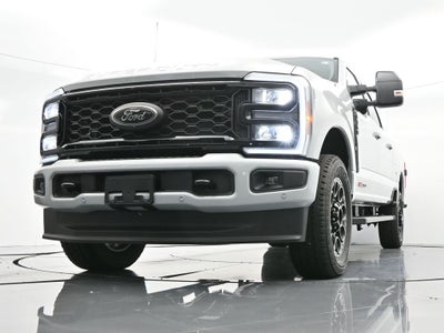 2025 Ford F-350SD Lariat