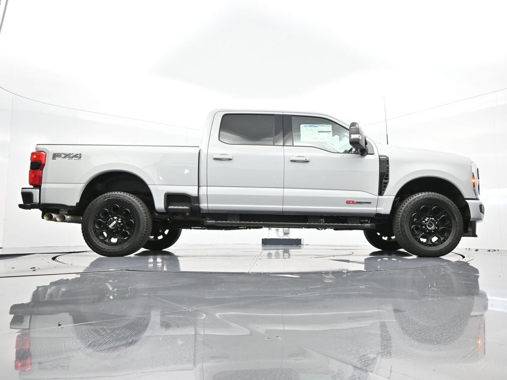 2025 Ford F-350SD Lariat