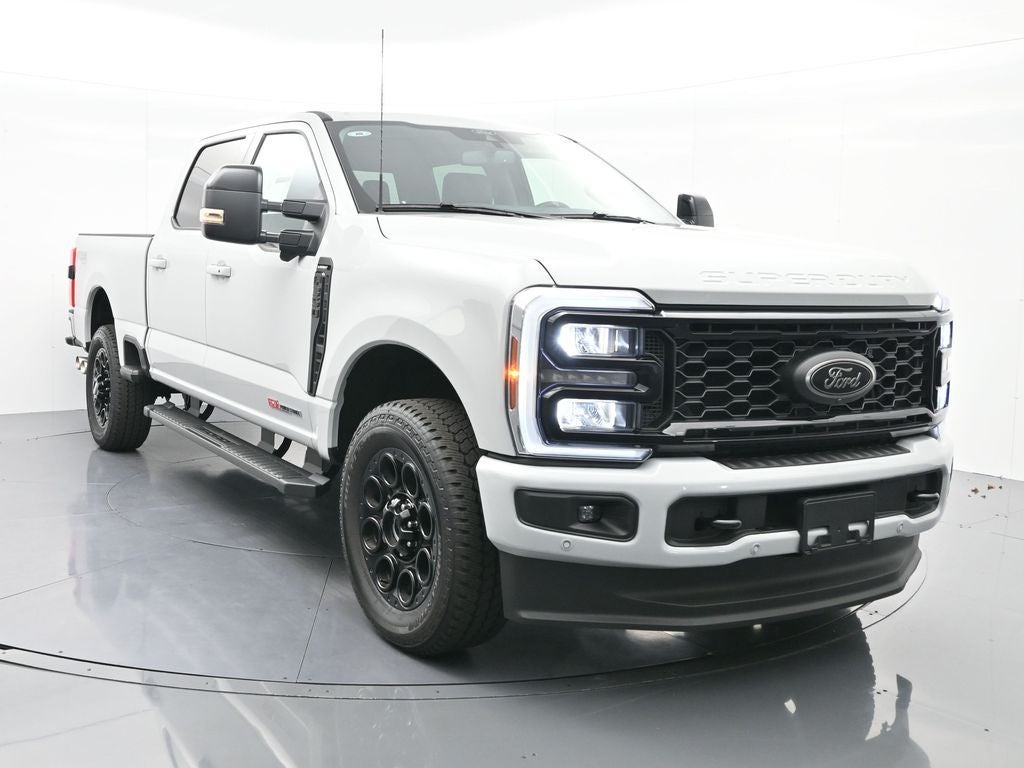 2025 Ford F-350SD Lariat