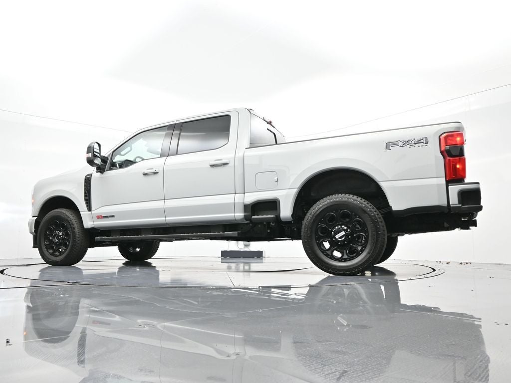 2025 Ford F-350SD Lariat