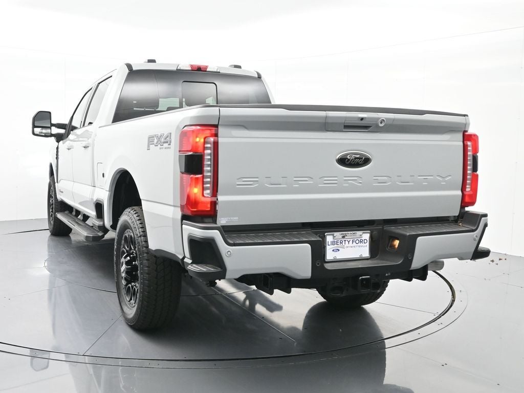 2025 Ford F-350SD Lariat