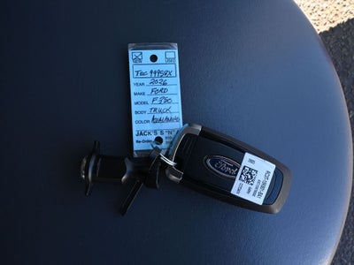 2026 Ford F-350SD Lariat