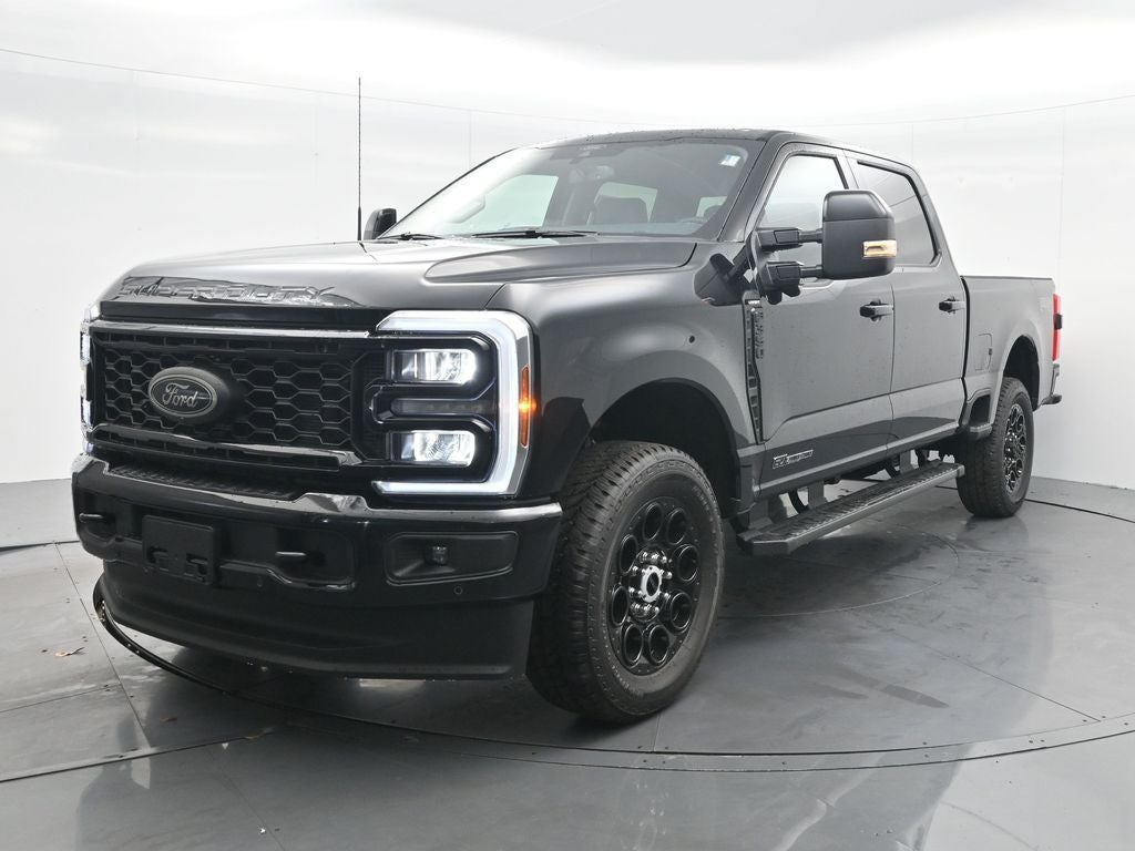 2026 Ford F-350SD Lariat