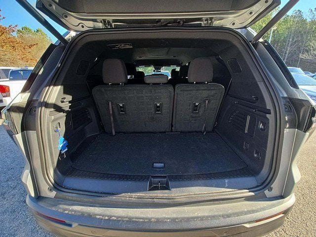 2024 Chevrolet Traverse LS w/1FL