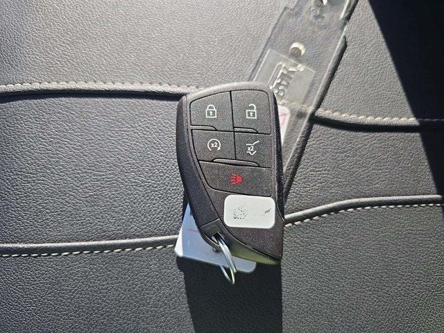 2024 Chevrolet Traverse LS w/1FL