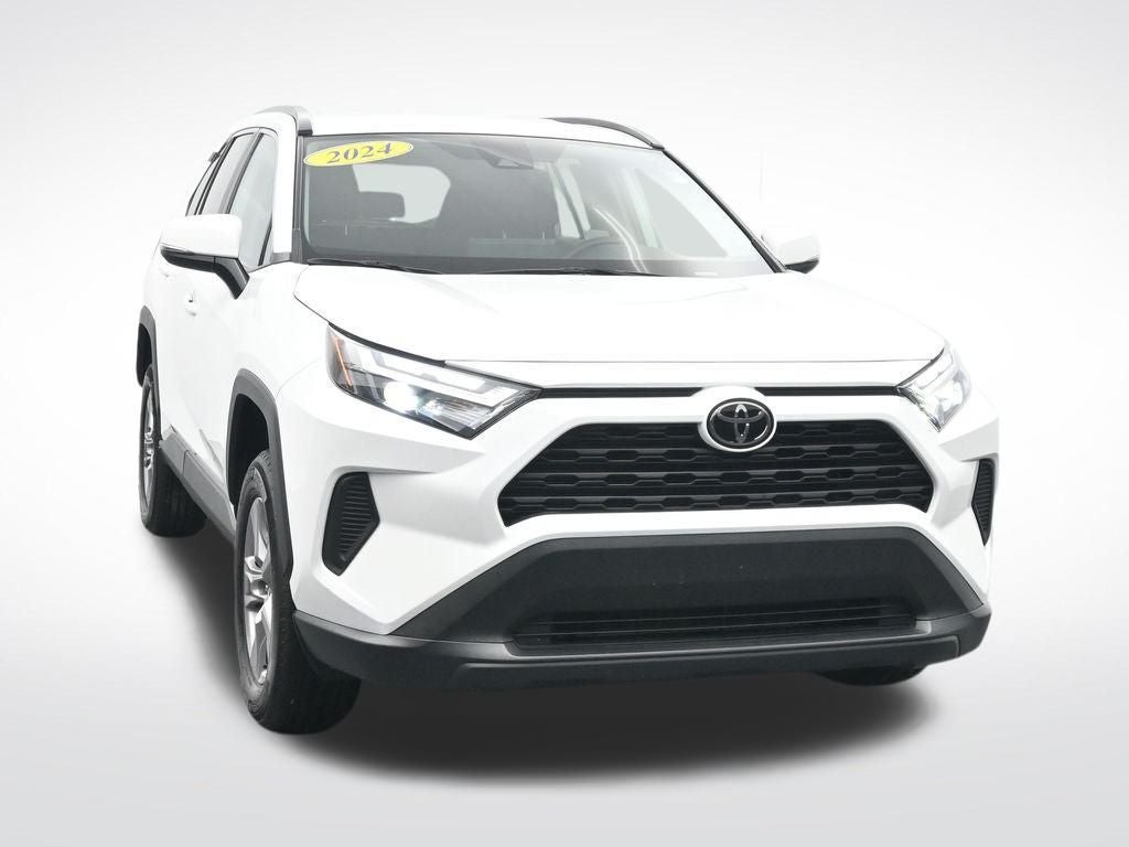 2024 Toyota RAV4 XLE