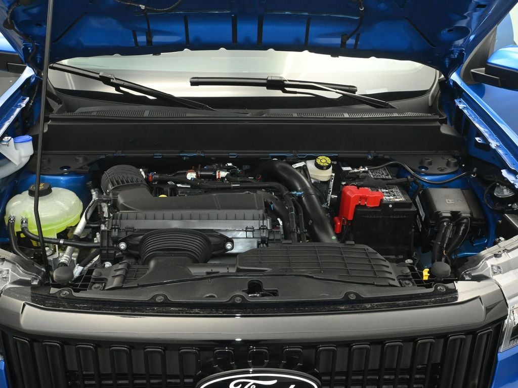 2025 Ford Maverick Lobo Standard