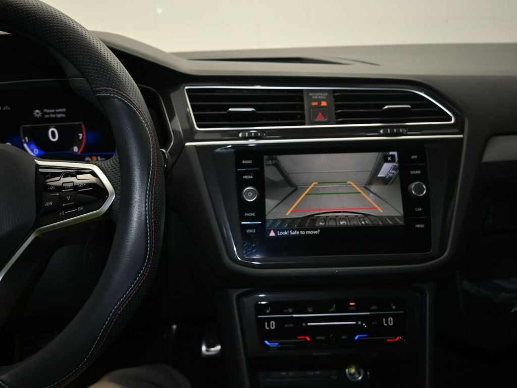 2024 Volkswagen Tiguan 2.0T SE R-Line Black