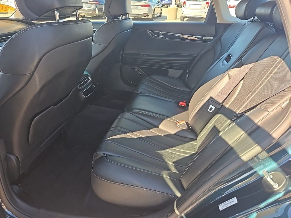 2023 Genesis G80 2.5T