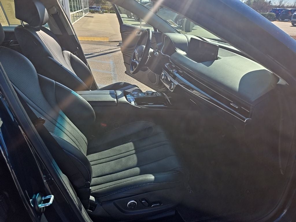 2023 Genesis G80 2.5T